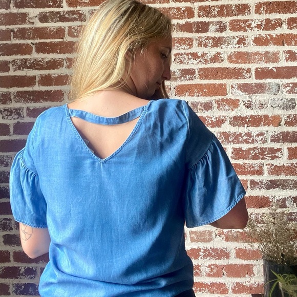 LOFT ruffle sleeve denim style blouse - Picture 6 of 6